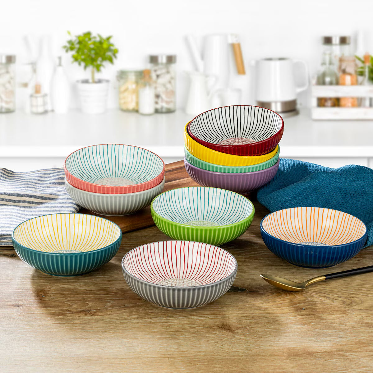 Signature Housewares 10-Piece Colourful Snack Bowl Set